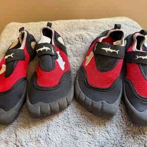 Water shoes kids